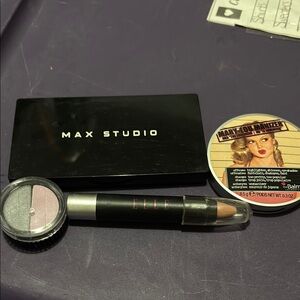 theBalm Silver and Black Eyeshadow Palette